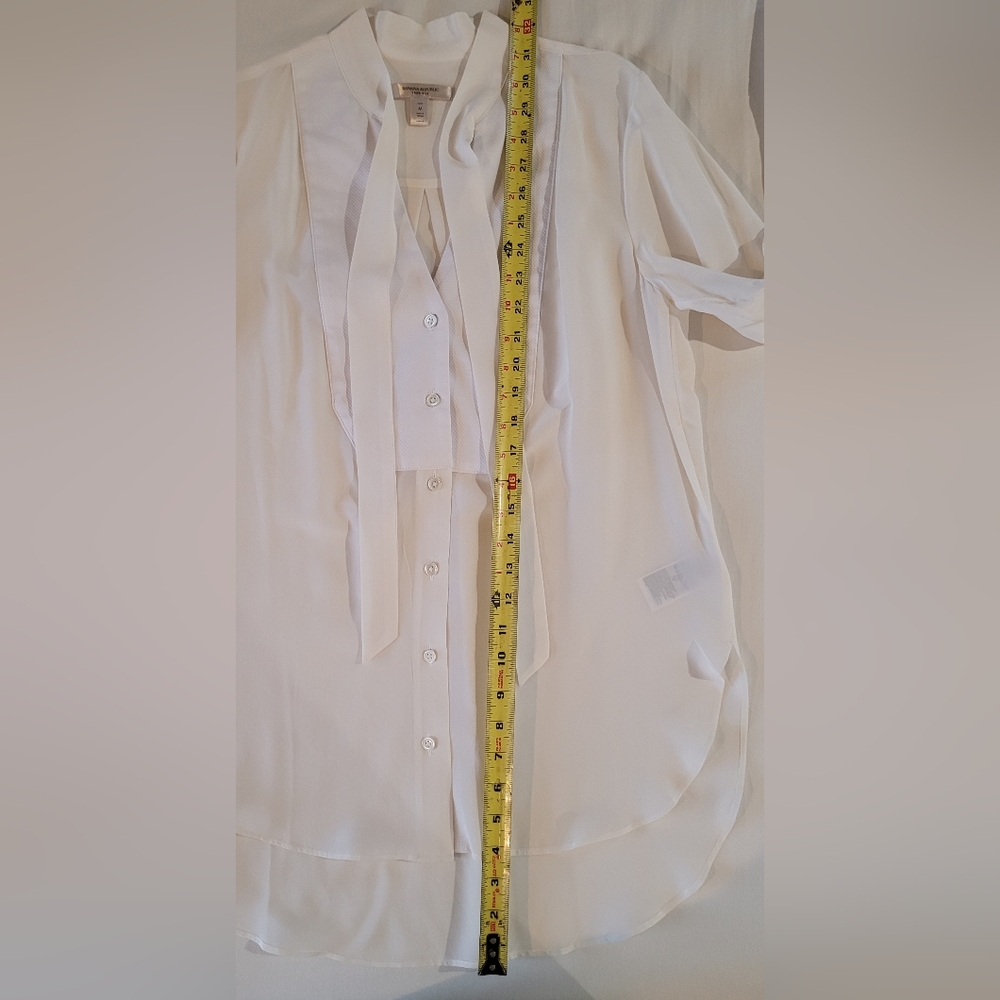 BANANA REPUBLIC NWOT white 100 % silk blouse. - Picture 6 of 10
